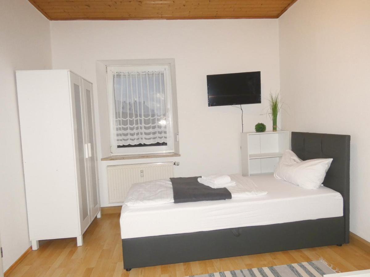 Sunnyhome Monteurwohnungen Und Apartments In Weiden Weiden in der Oberpfalz Exteriör bild