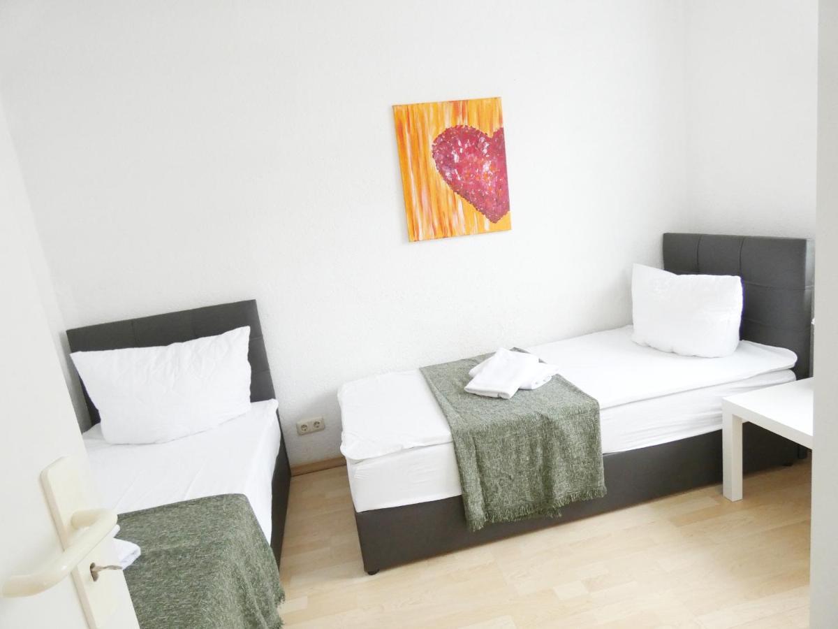Sunnyhome Monteurwohnungen Und Apartments In Weiden Weiden in der Oberpfalz Exteriör bild