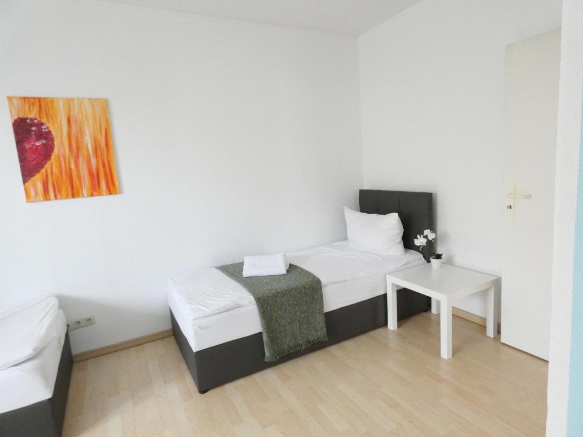 Sunnyhome Monteurwohnungen Und Apartments In Weiden Weiden in der Oberpfalz Exteriör bild
