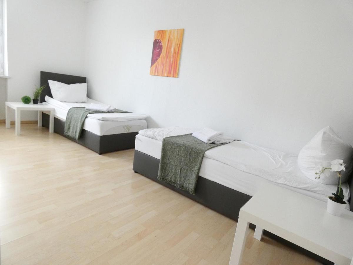 Sunnyhome Monteurwohnungen Und Apartments In Weiden Weiden in der Oberpfalz Exteriör bild